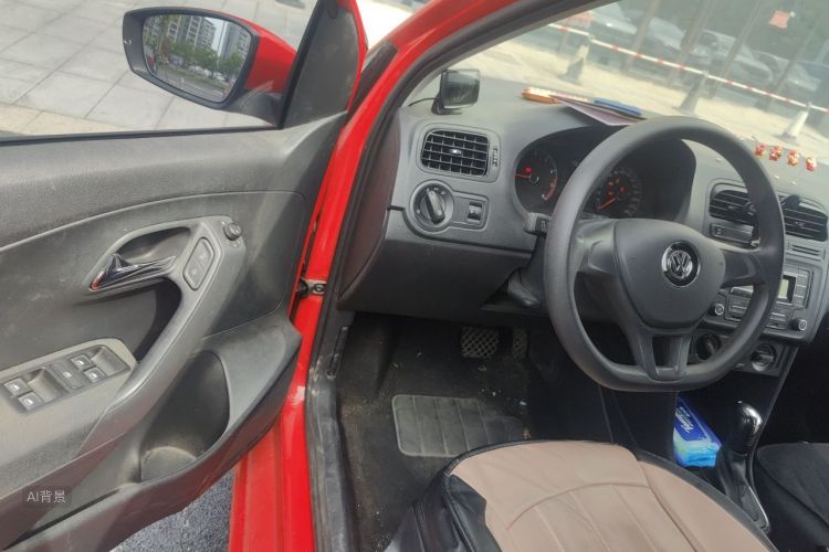 Volkswagen Polo 2018 car image #18
