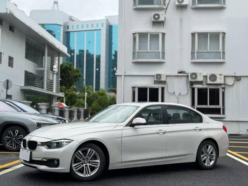 BMW 3 Series 2017 BMW 3 Series 2017 car image