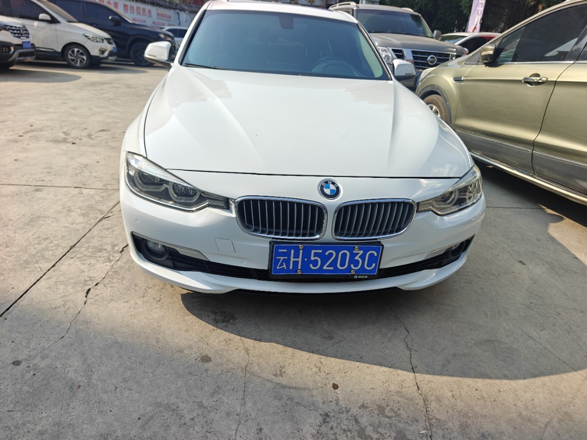 BMW 3 Series 2019 car image #2