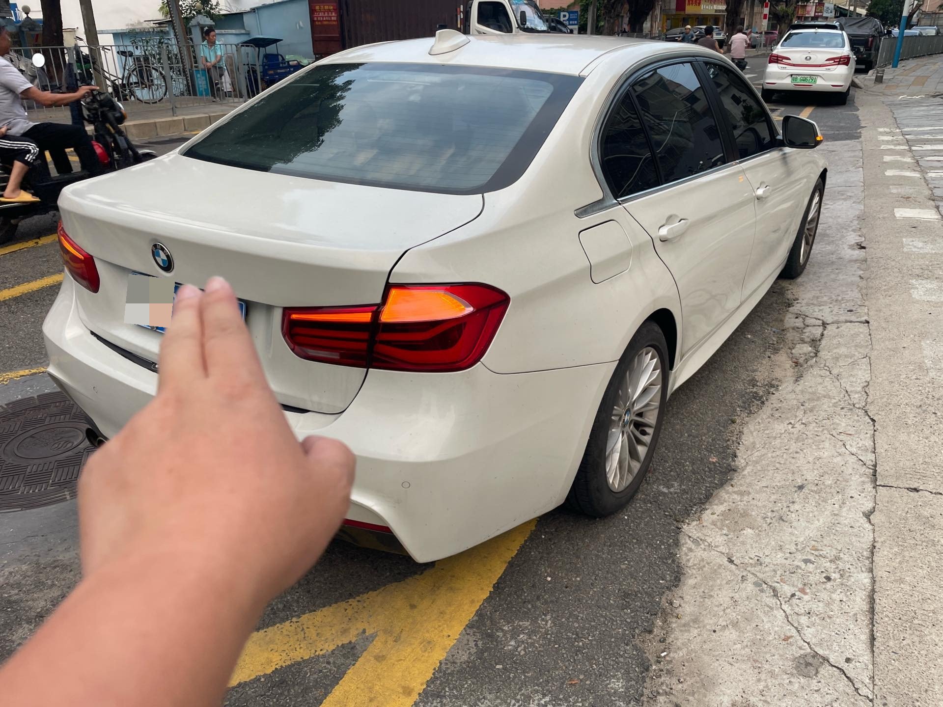 BMW 3 Series 2017 #8 BMW 3 Series 2017 imagen de coche #8