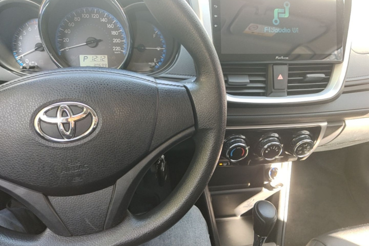 Toyota Vios 2020 imagem de carro #10