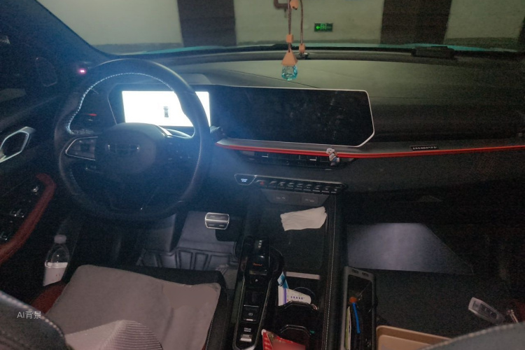 GEELY Coolray 2022 #11 GEELY Coolray 2022 car image #11
