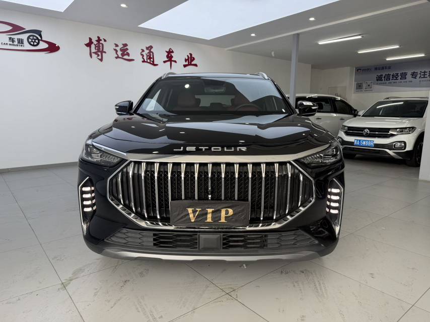 Jetour X70 PLUS 2023 car image #2