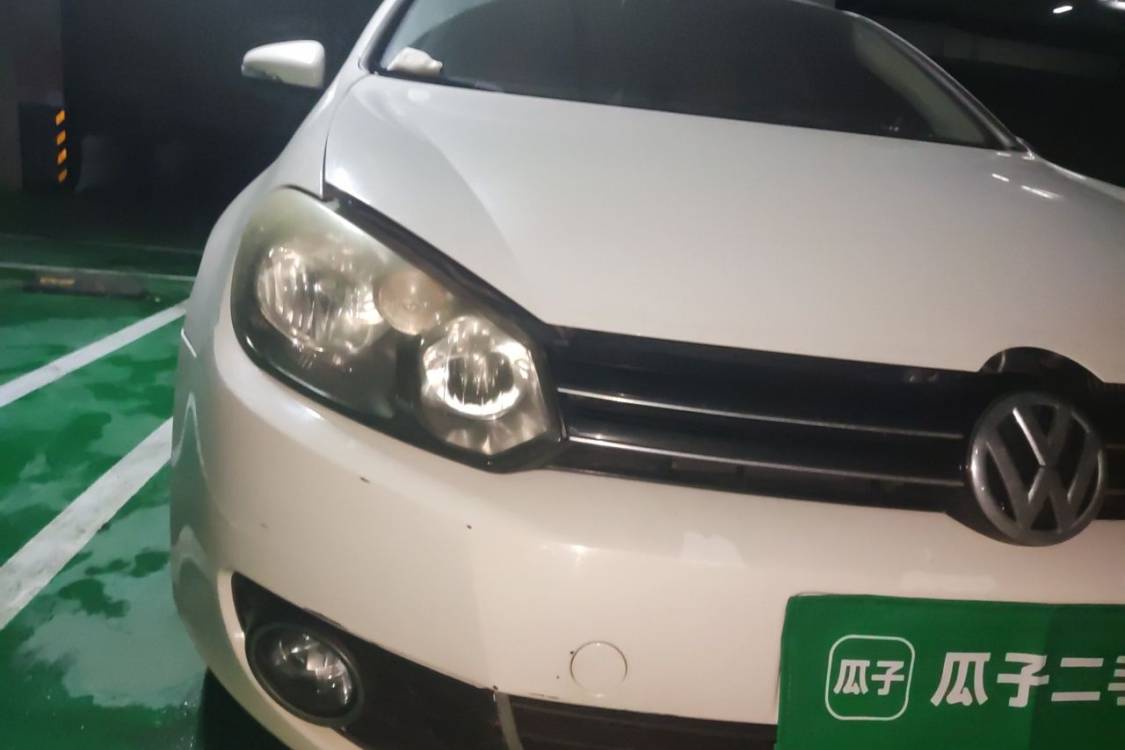 Volkswagen Golf 2014 car image #7