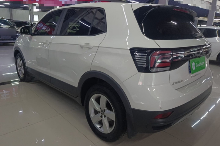 Volkswagen T-Cross 2021 car image #7