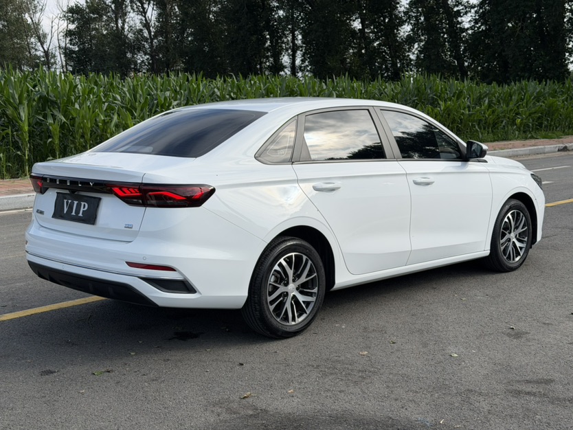 GEELY Emgrand 2023 car image #8