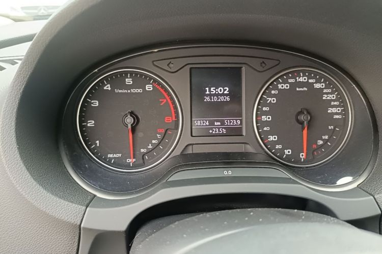 Audi A3 2017 car image #12