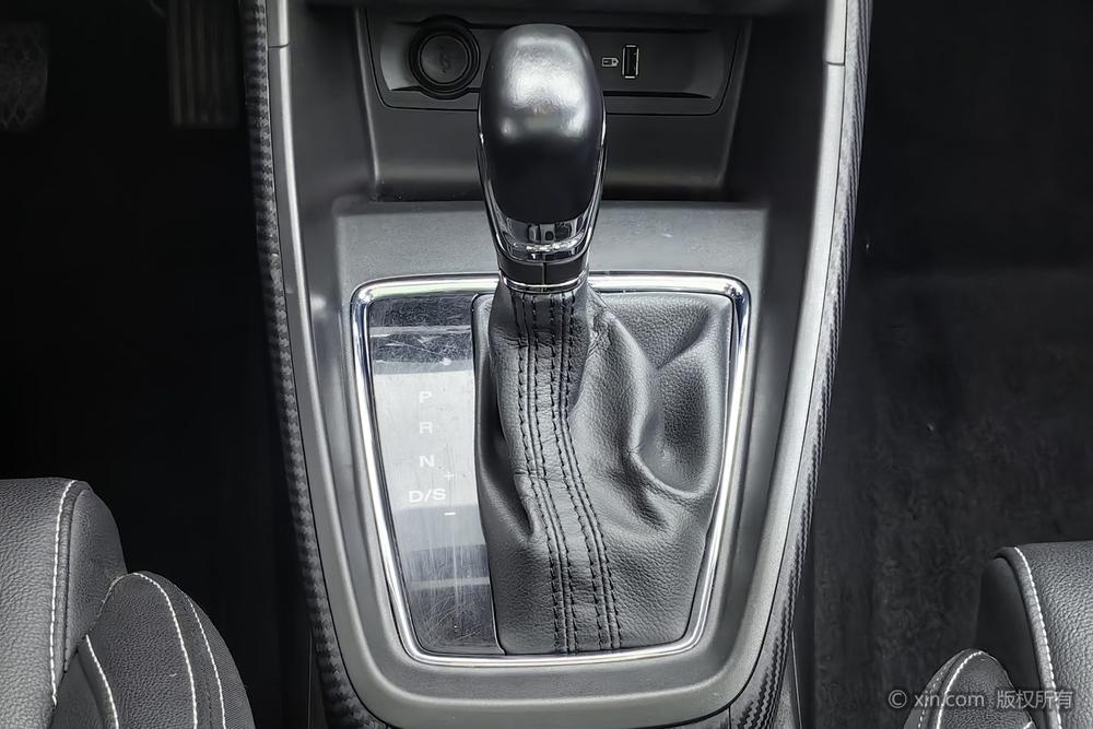 MG ZS 2019 #16 MG ZS 2019 car image #16