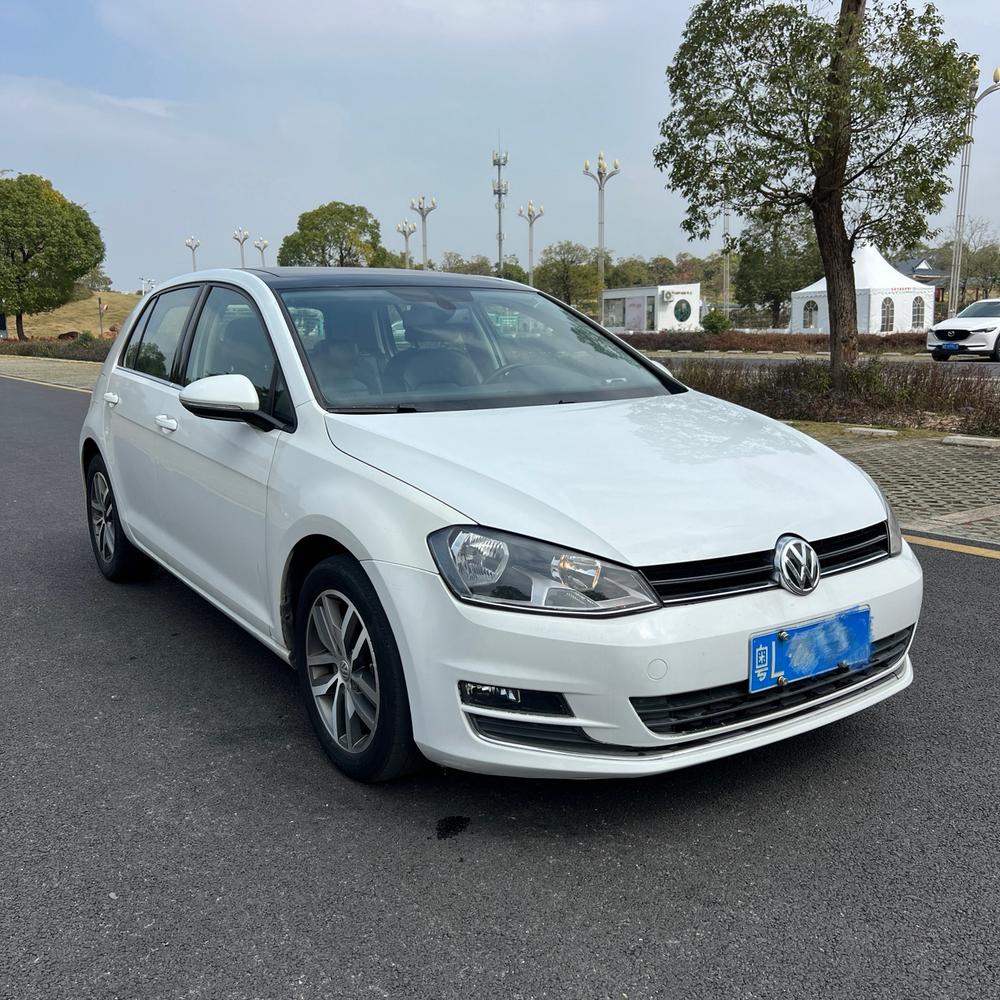 Volkswagen Golf 2016 car image #3