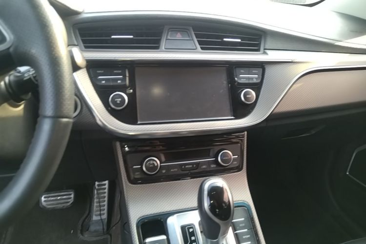 GEELY Emgrand GS 2017 #13 GEELY Emgrand GS 2017 car image #13