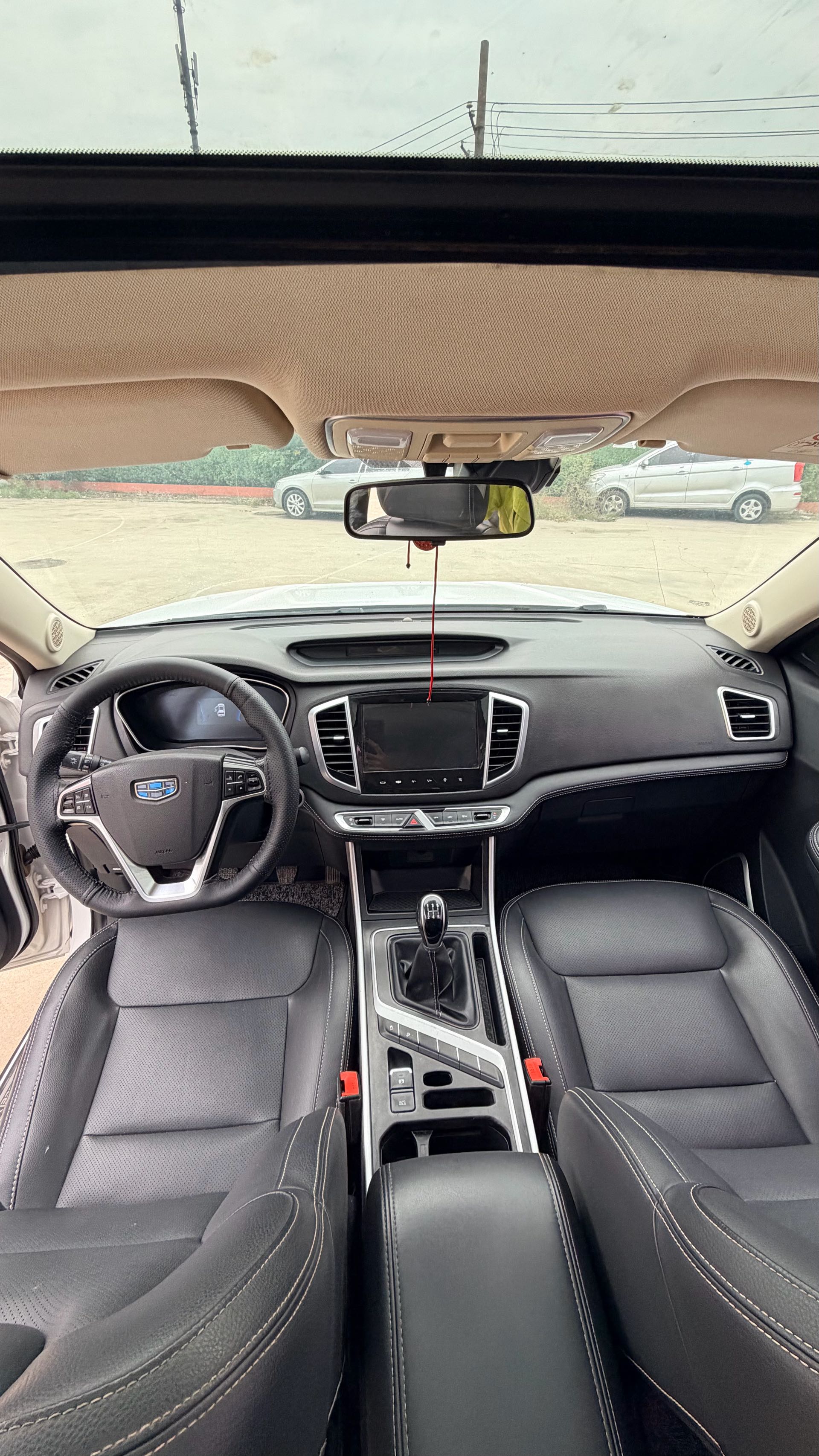 GEELY Vision X6 2019 car image #9