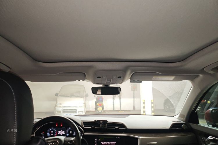 Audi Q3 2021 car image #20