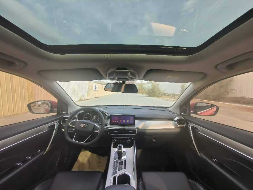 GEELY Coolray 2019 car image #6