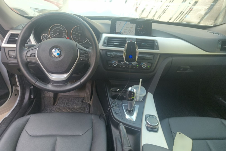 BMW 3 Series GT 2016 #10 BMW 3 Series GT 2016 immagine di auto #10