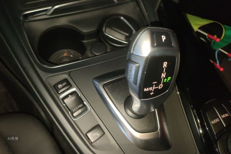 BMW 3 Series 2017 #16 BMW 3 Series 2017 car image #16