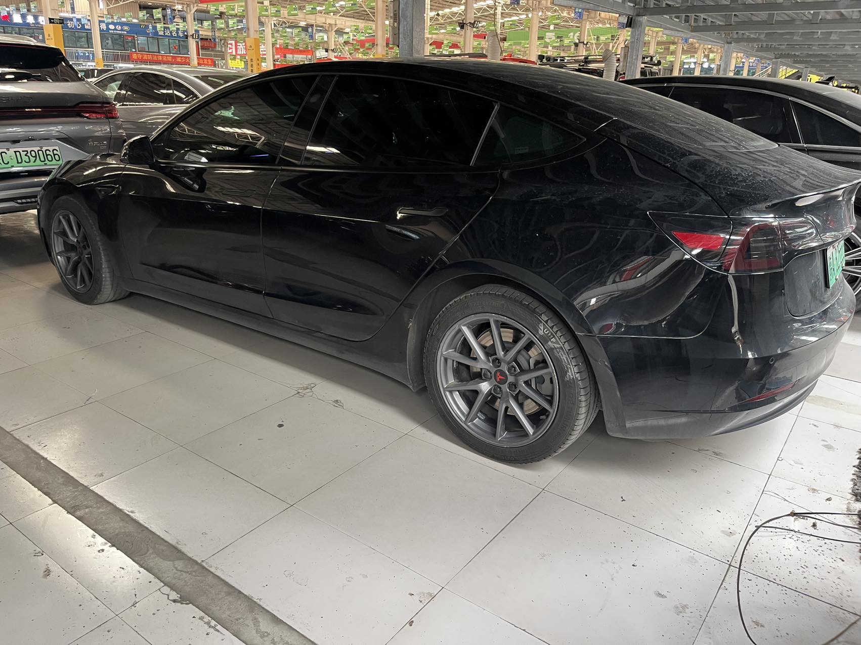 Tesla Model 3 2023 #5 Tesla Model 3 2023 car image #5