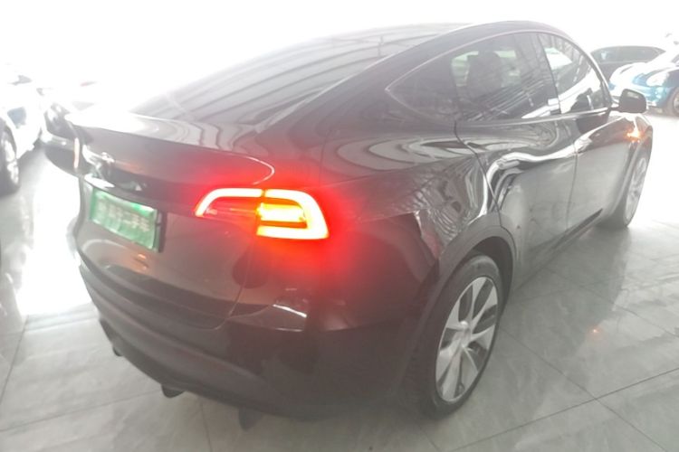 Tesla Model Y 2021 imagem de carro #5