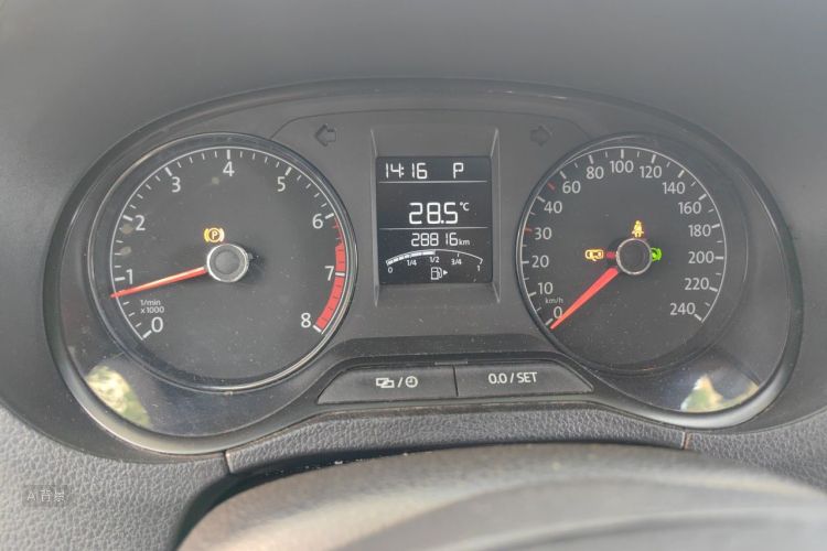 Volkswagen Polo 2019 #13 Volkswagen Polo 2019 car image #13