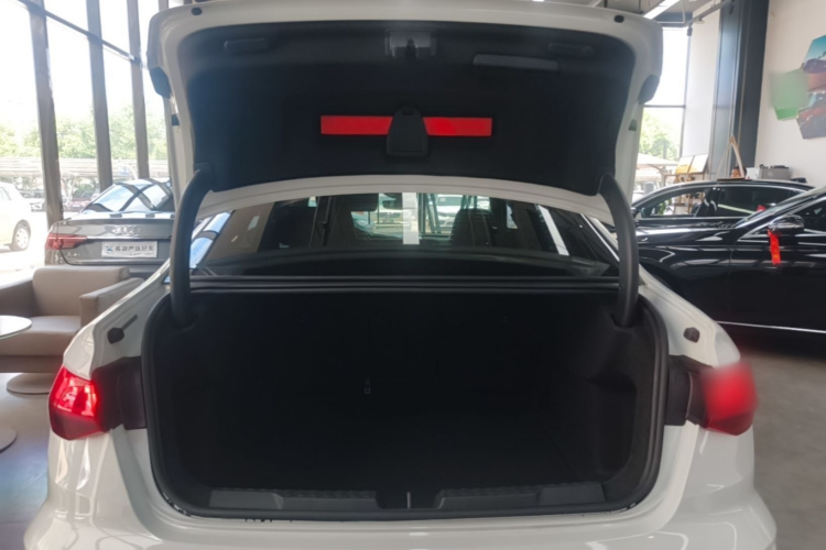 Audi A3 2022 car image #21