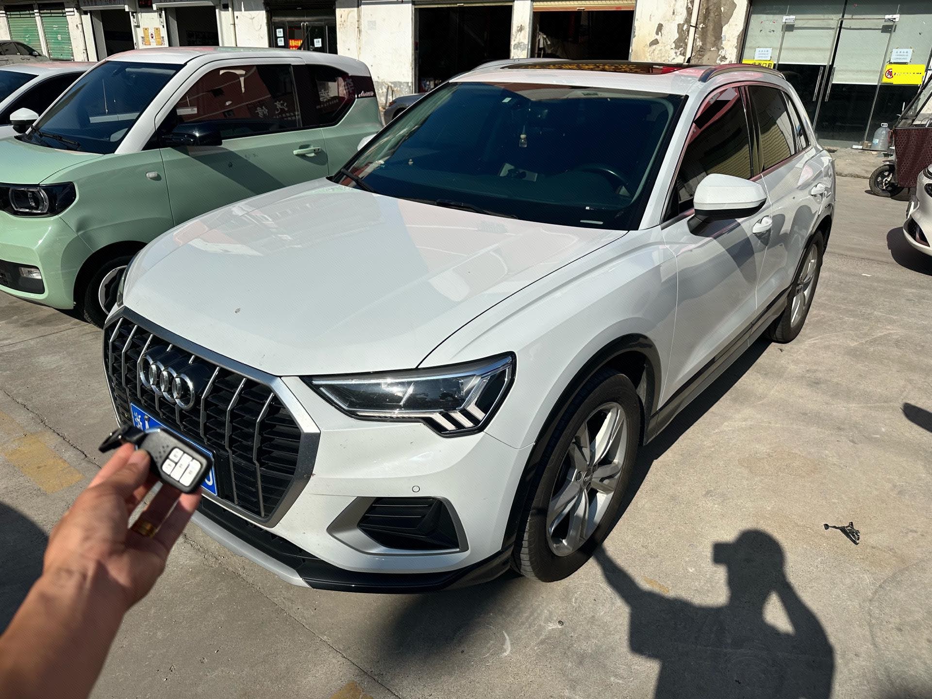 Audi Q3 2021 car image 