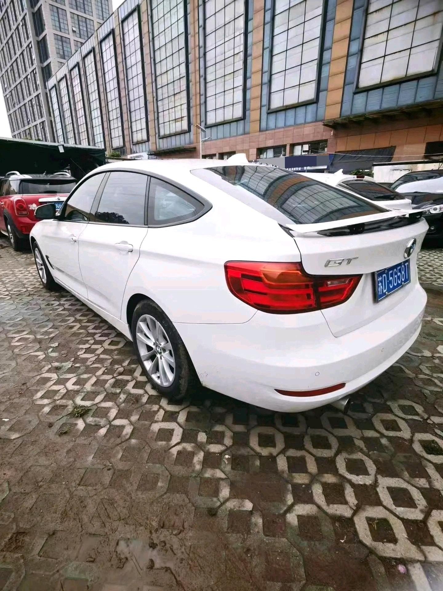BMW 3 Series GT 2015 #9 BMW 3 Series GT 2015 car image #9