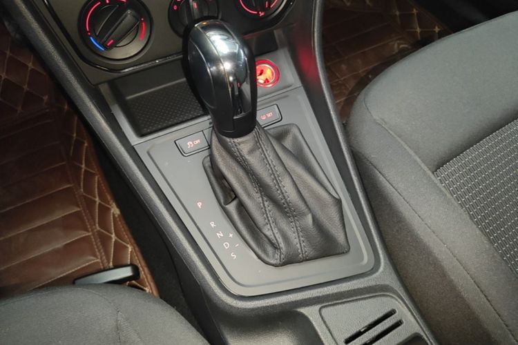 Volkswagen Lavida 2015 #14 Volkswagen Lavida 2015 car image #14