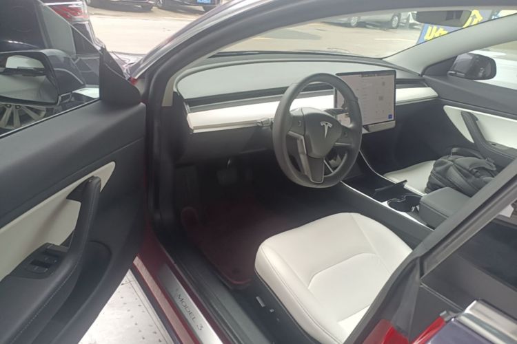 Tesla Model 3 2020 #16 Tesla Model 3 2020 car image #16