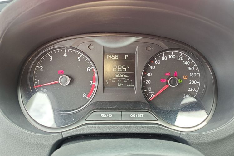 Volkswagen Polo 2018 #12 Volkswagen Polo 2018 car image #12