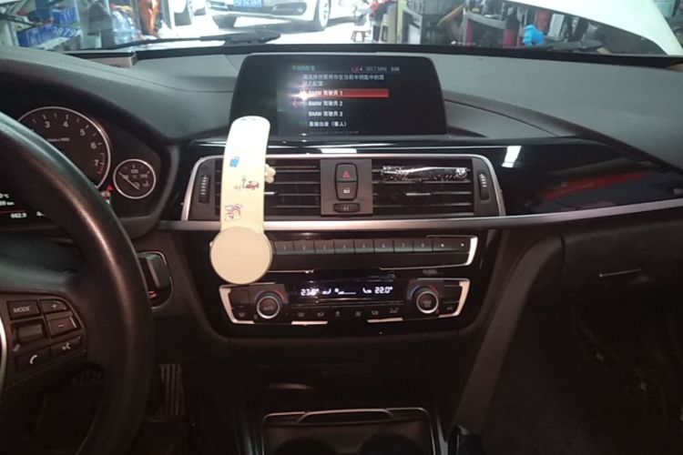BMW 3 Series 2018 #17 BMW 3 Series 2018 immagine di auto #17