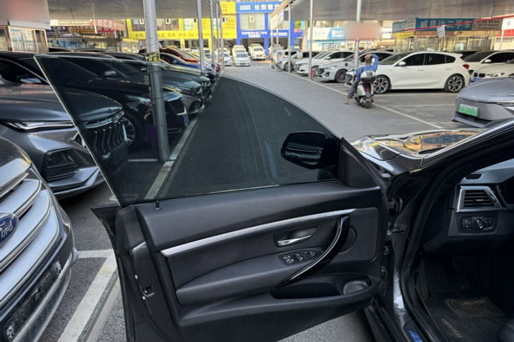 宝马 宝马3系GT 2020 汽车图片 #22