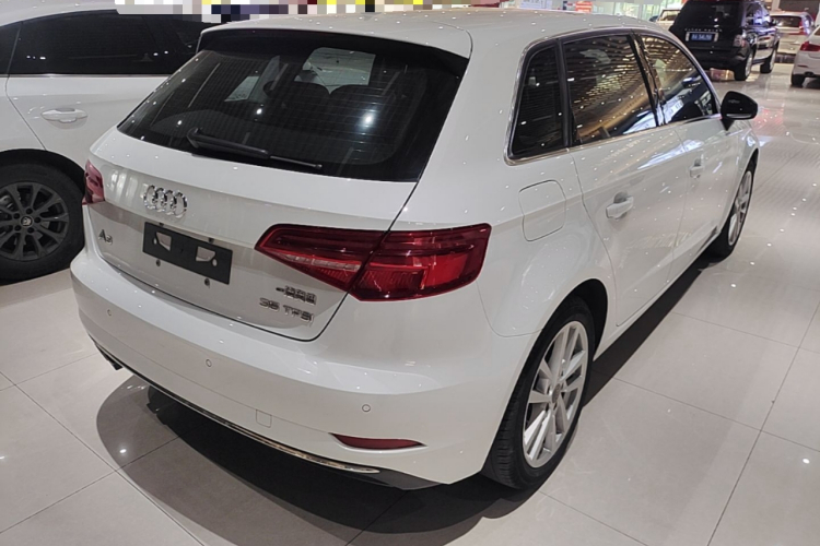 Audi A3 2020 car image #7