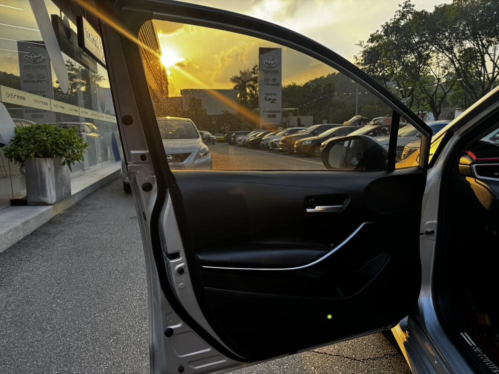 Toyota Corolla 2022 #22 Toyota Corolla 2022 صورة سيارة #22