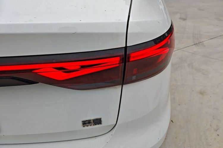 GEELY Emgrand 2021 #8 GEELY Emgrand 2021 car image #8