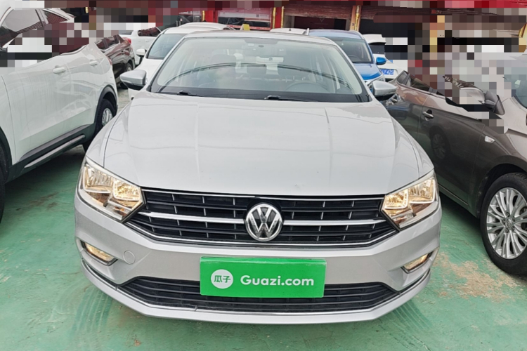Volkswagen Bora 2016 car image #3