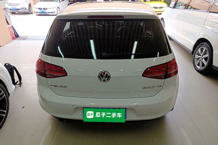 Volkswagen Golf 2014 car image #6