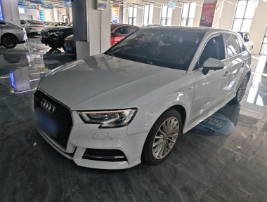 Audi A3 2017 car image 