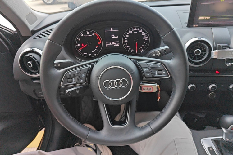 Audi A3 2020 car image #11