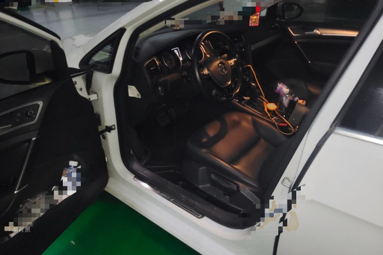 Volkswagen Golf 2018 #18 Volkswagen Golf 2018 car image #18