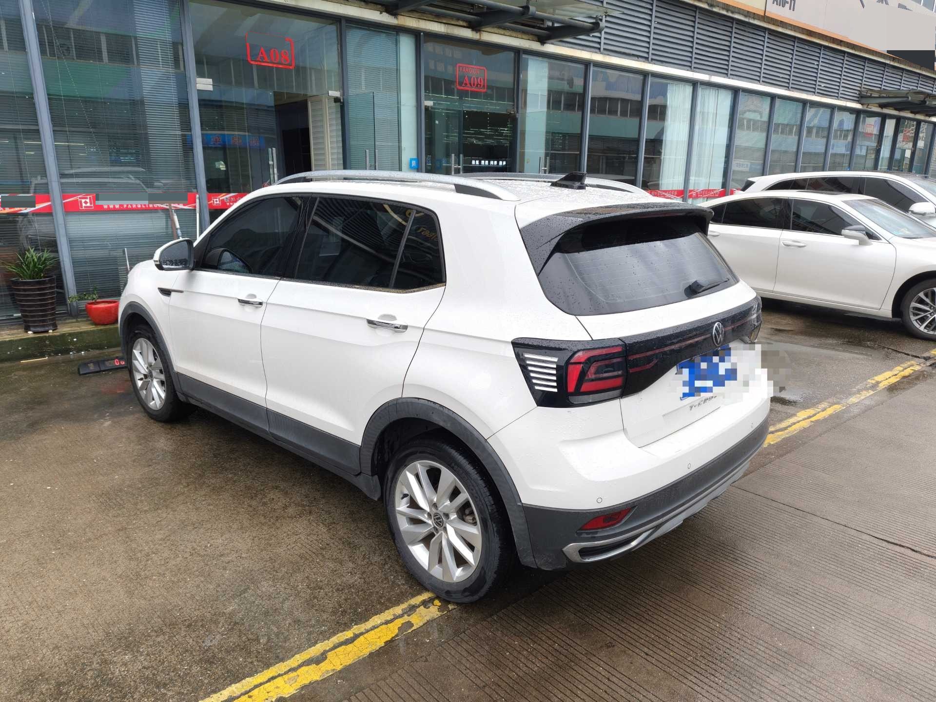 Volkswagen T-Cross 2021 #6 Volkswagen T-Cross 2021 صورة سيارة #6