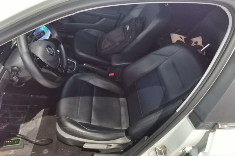 Volkswagen Bora 2020 car image #15