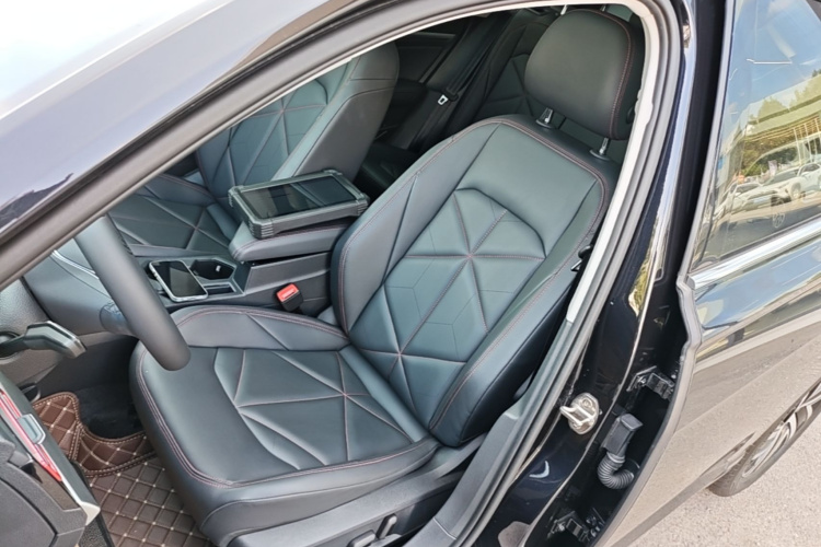Volkswagen Lavida 2024 car image #15