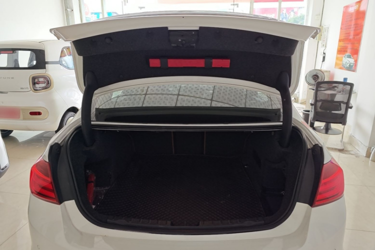 BMW 3 Series 2015 #19 BMW 3 Series 2015 car image #19