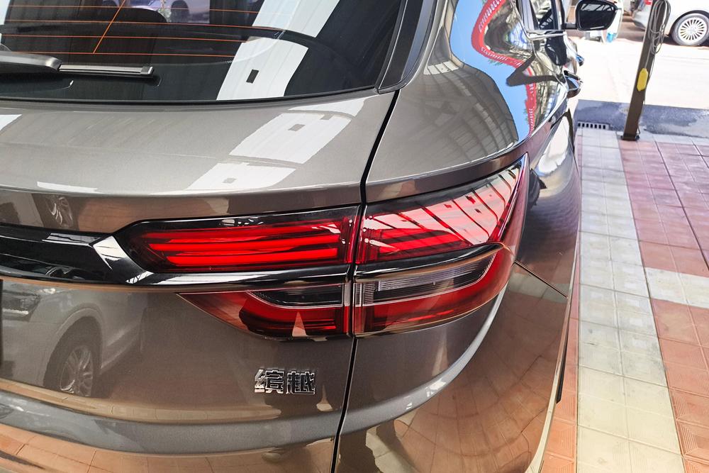 GEELY Coolray 2023 image de voiture #5
