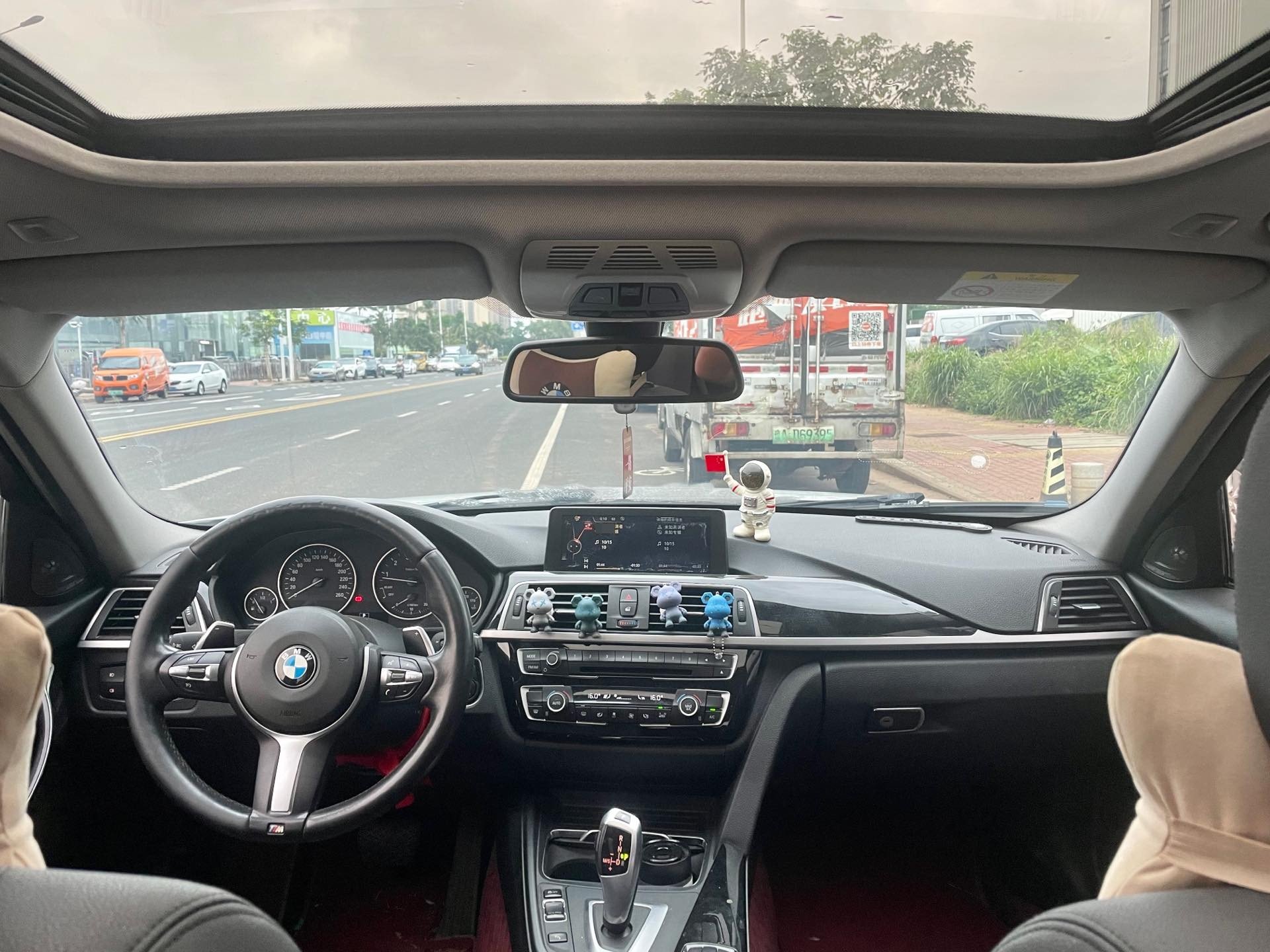 BMW 3 Series 2017 car image #5