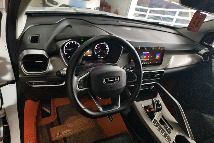 GEELY Coolray 2020 immagine di auto #10