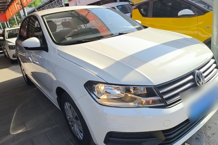 Volkswagen Santana 2019 car image #6
