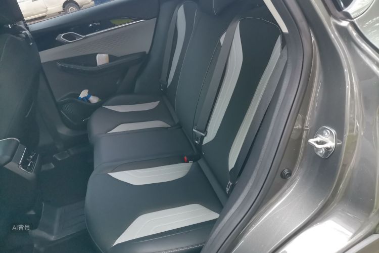 GEELY Coolray 2023 car image #19