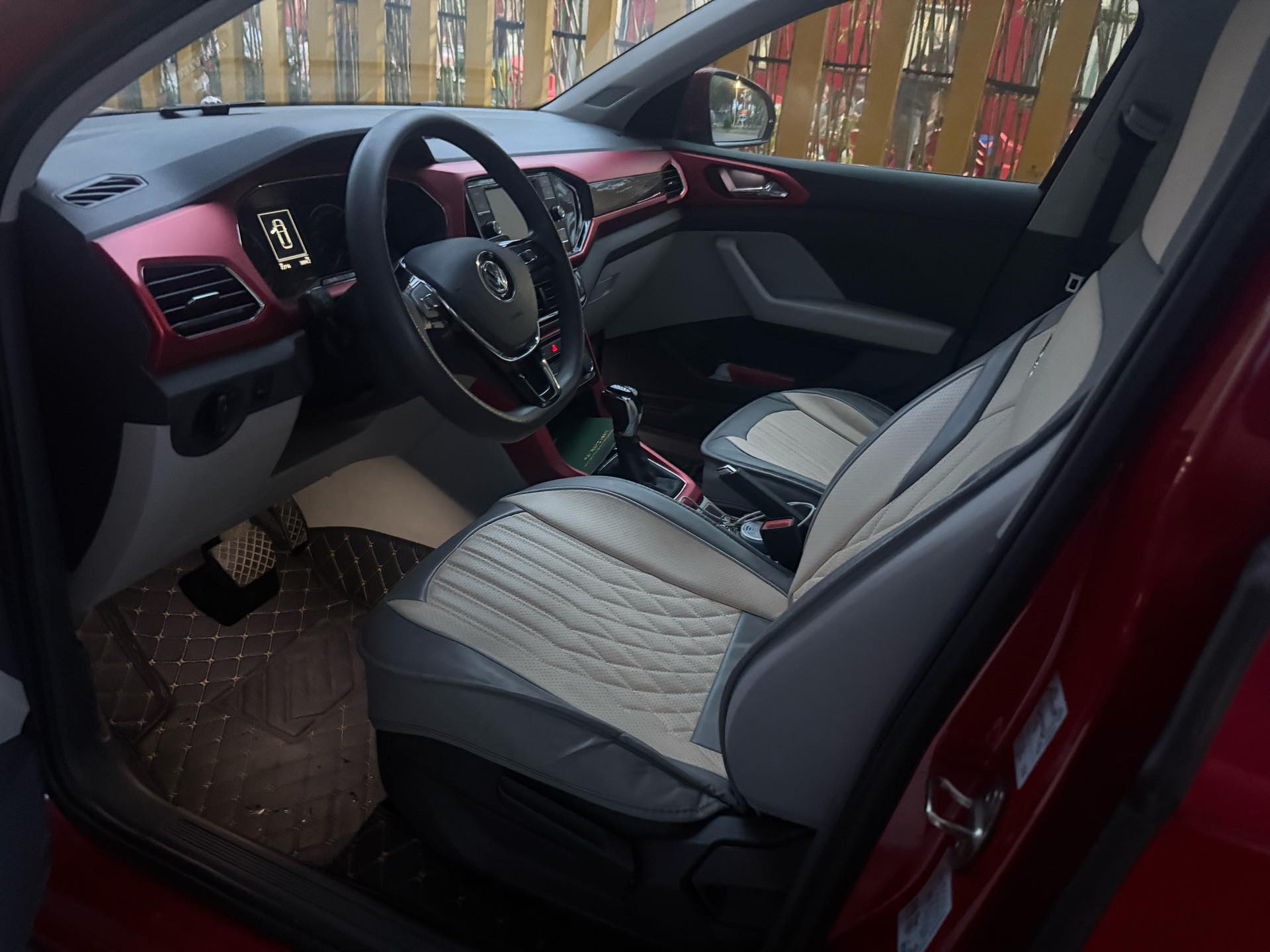 Volkswagen T-Cross 2019 imagem de carro #10