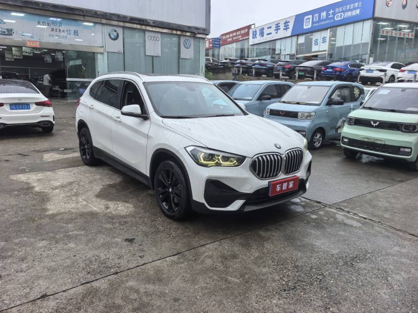 BMW X1 2021 car image 