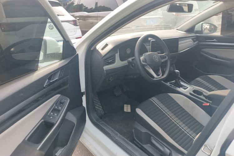 Volkswagen Bora 2024 #16 Volkswagen Bora 2024 صورة سيارة #16